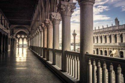 The Splendors of Venice - Image 7