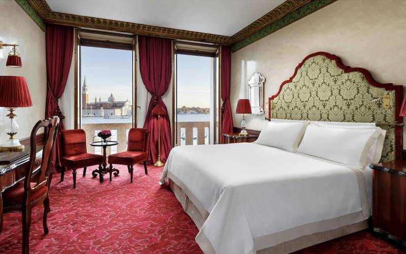 The Splendors of Venice - Image 16