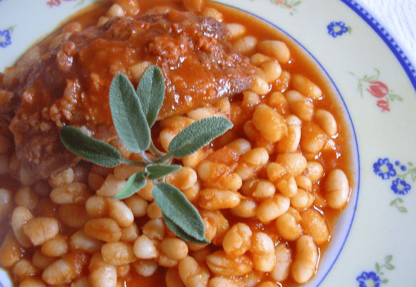 Fagioli all'uccelletto