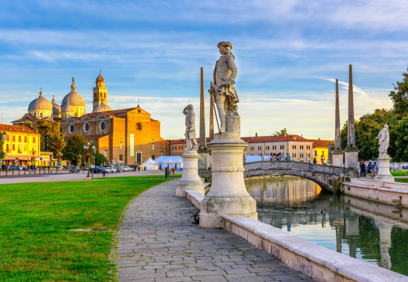 TRAVEL PROGRAM | "The Splendors of Venice 2027" - Image 12