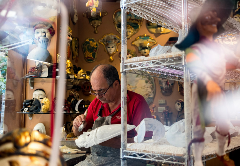 Venetian Mask Making for Kids - Image 3